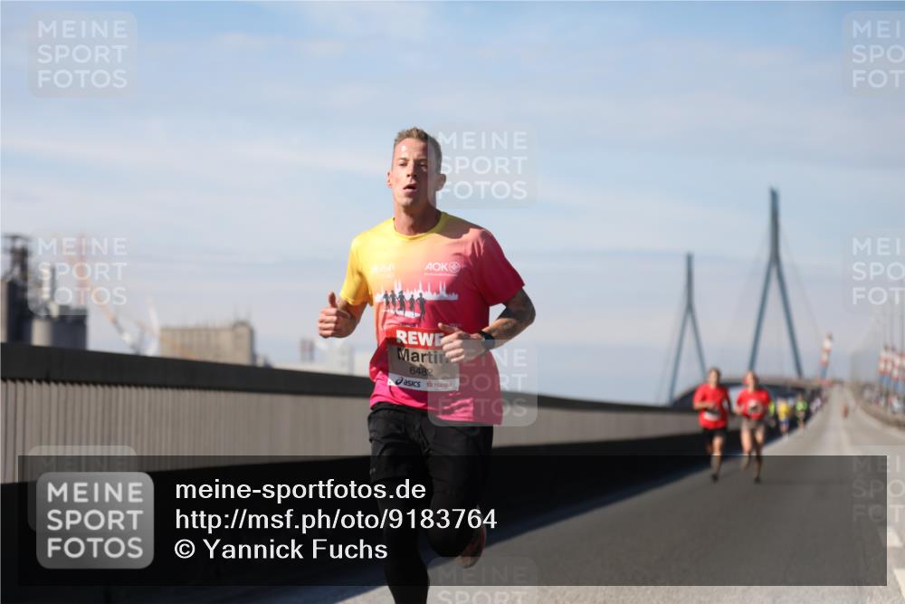 03.10.2025 - Köhlbrandbrückenlauf Yannick Fuchs http://msf.ph/oto/9183764 03.10.2025 11:36:22 Position 3 6482 meine-sportfotos.de