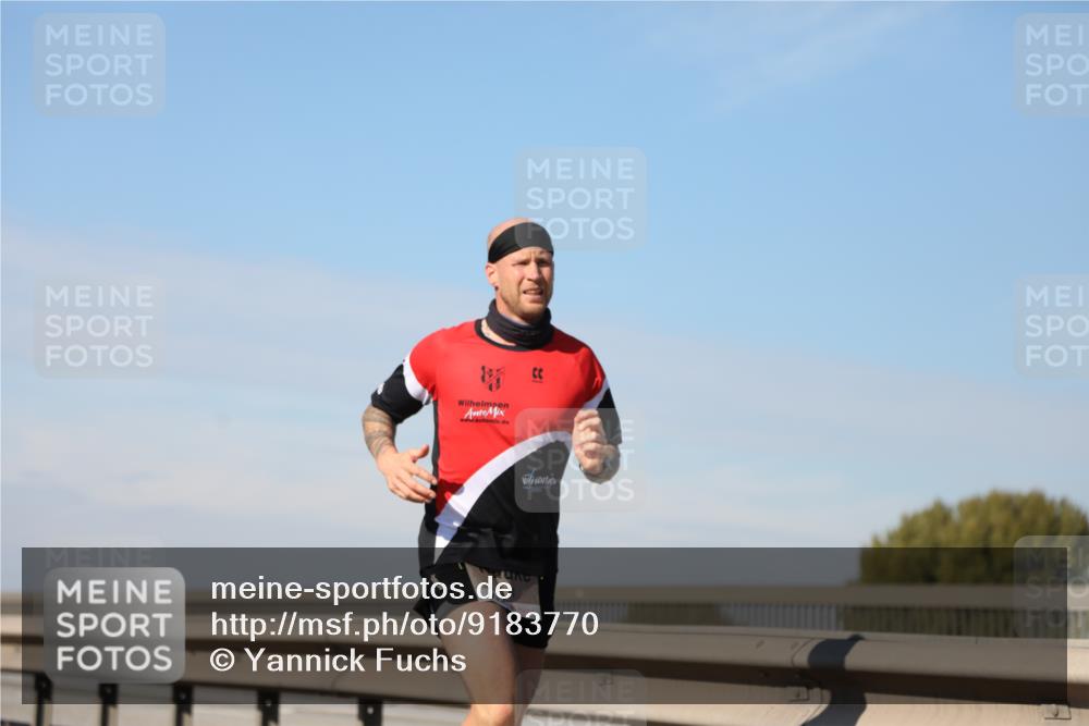 03.10.2025 - Köhlbrandbrückenlauf Yannick Fuchs http://msf.ph/oto/9183770 03.10.2025 11:36:24 Position 3  meine-sportfotos.de