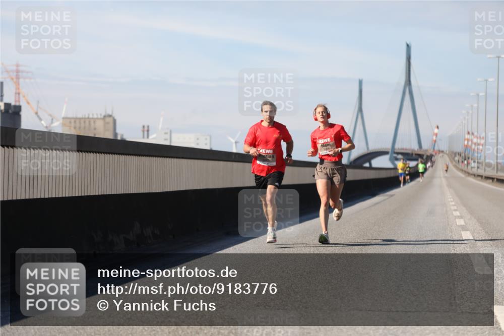 03.10.2025 - Köhlbrandbrückenlauf Yannick Fuchs http://msf.ph/oto/9183776 03.10.2025 11:36:27 Position 3  meine-sportfotos.de