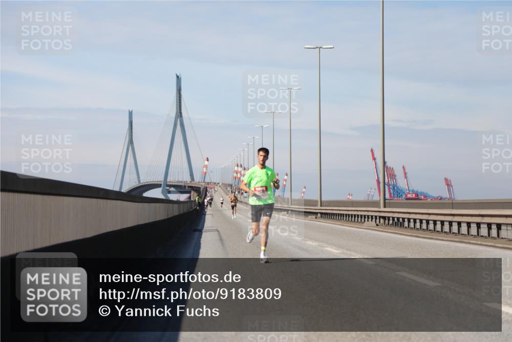 03.10.2025 - Köhlbrandbrückenlauf Yannick Fuchs http://msf.ph/oto/9183809 03.10.2025 11:36:52 Position 3  meine-sportfotos.de