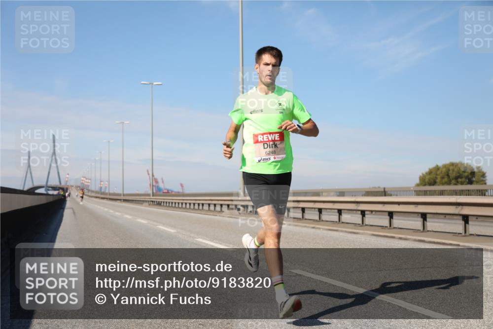 03.10.2025 - Köhlbrandbrückenlauf Yannick Fuchs http://msf.ph/oto/9183820 03.10.2025 11:36:56 Position 3 6248 meine-sportfotos.de