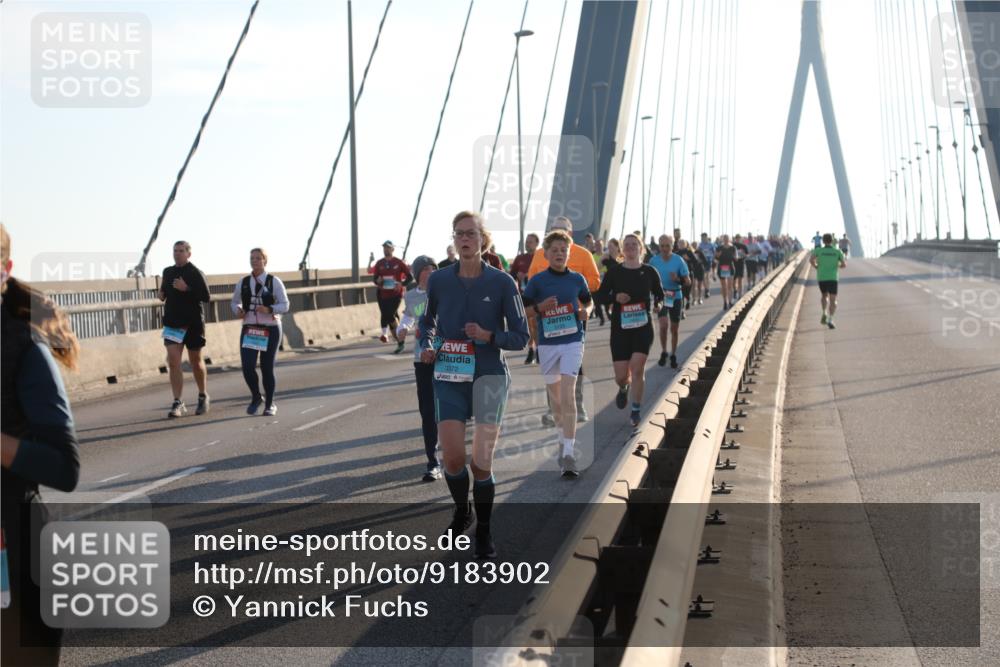 03.10.2025 - Köhlbrandbrückenlauf Yannick Fuchs http://msf.ph/oto/9183902 03.10.2025 08:31:21 Position 1 3372 meine-sportfotos.de