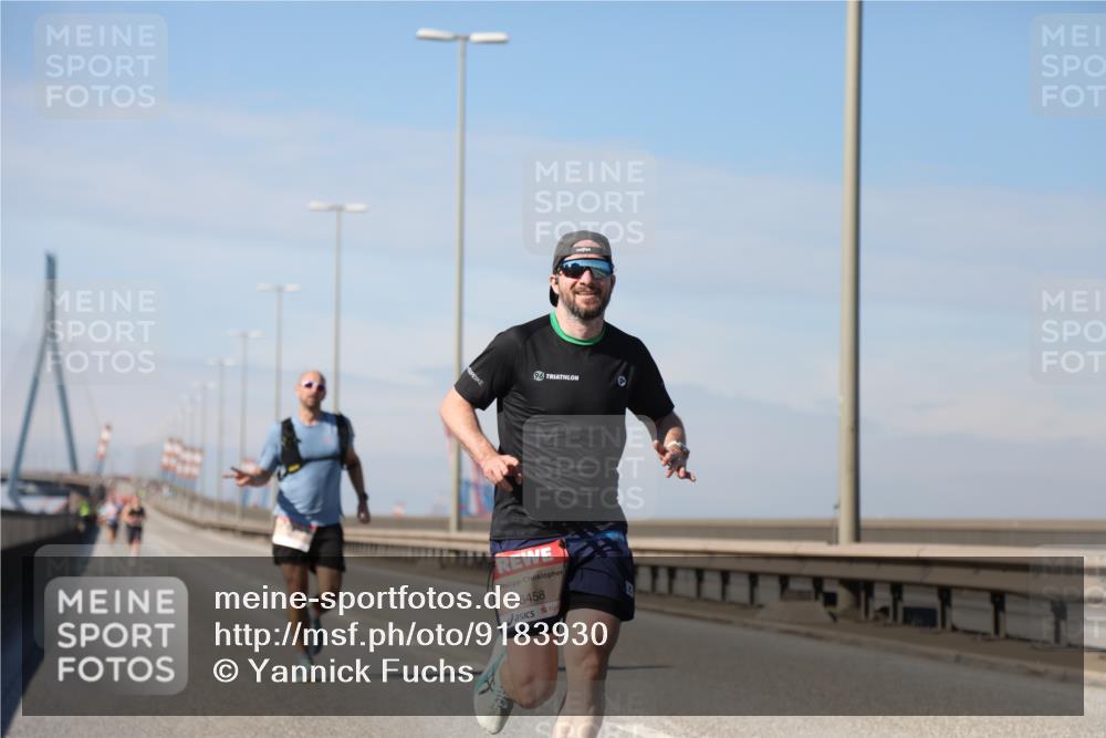 03.10.2025 - Köhlbrandbrückenlauf Yannick Fuchs http://msf.ph/oto/9183930 03.10.2025 11:37:55 Position 3 96, 6458 meine-sportfotos.de