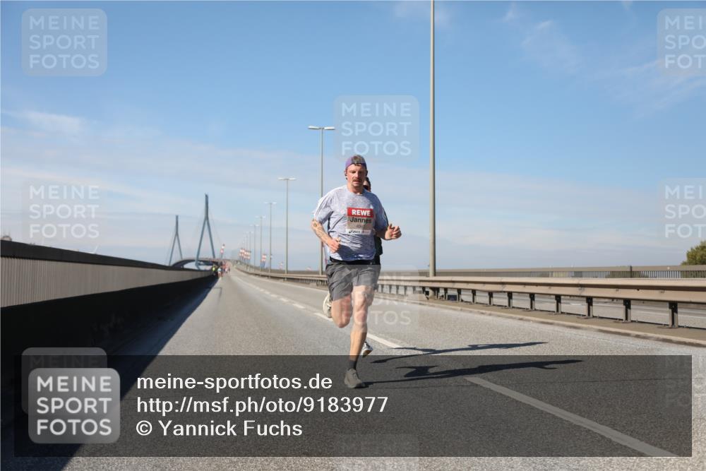 03.10.2025 - Köhlbrandbrückenlauf Yannick Fuchs http://msf.ph/oto/9183977 03.10.2025 11:38:16 Position 3 408 meine-sportfotos.de