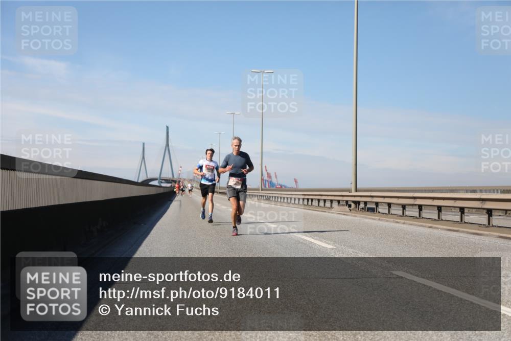 03.10.2025 - Köhlbrandbrückenlauf Yannick Fuchs http://msf.ph/oto/9184011 03.10.2025 11:38:48 Position 3  meine-sportfotos.de