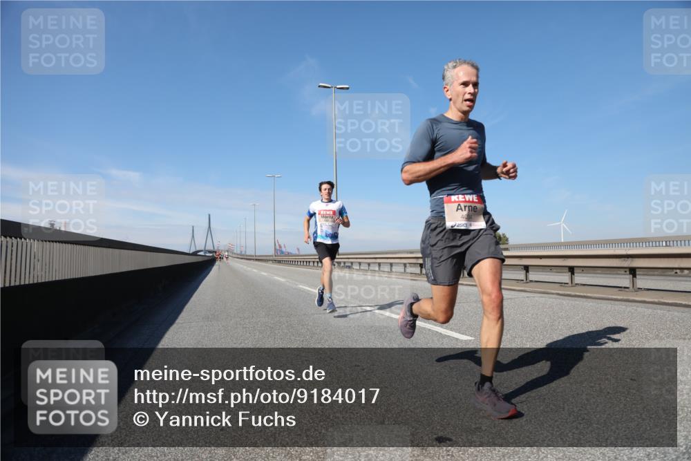 03.10.2025 - Köhlbrandbrückenlauf Yannick Fuchs http://msf.ph/oto/9184017 03.10.2025 11:38:51 Position 3 4034 meine-sportfotos.de