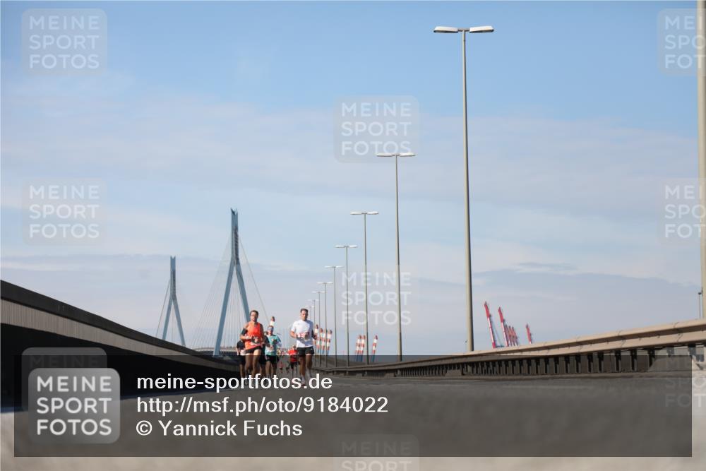 03.10.2025 - Köhlbrandbrückenlauf Yannick Fuchs http://msf.ph/oto/9184022 03.10.2025 11:38:57 Position 3  meine-sportfotos.de