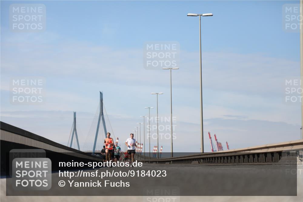 03.10.2025 - Köhlbrandbrückenlauf Yannick Fuchs http://msf.ph/oto/9184023 03.10.2025 11:38:58 Position 3  meine-sportfotos.de