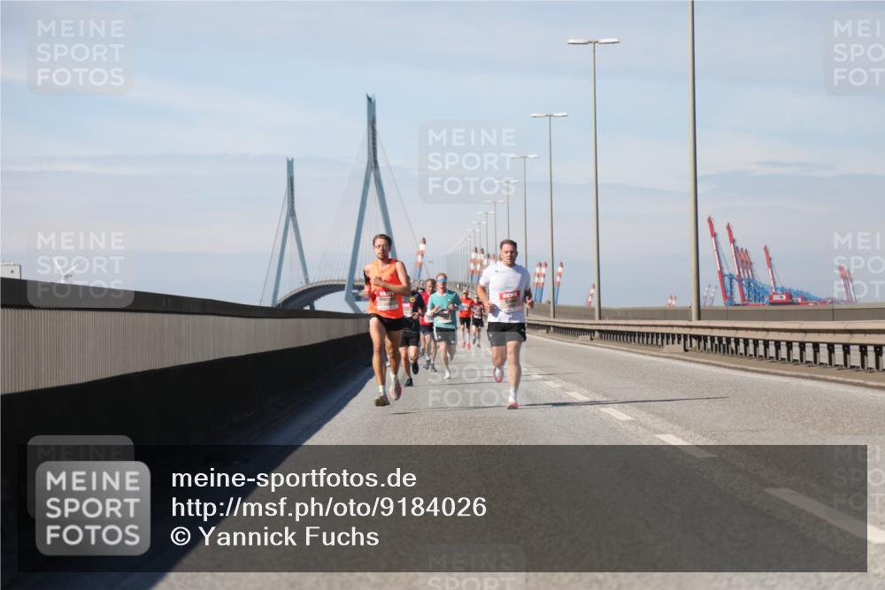 03.10.2025 - Köhlbrandbrückenlauf Yannick Fuchs http://msf.ph/oto/9184026 03.10.2025 11:39:02 Position 3  meine-sportfotos.de