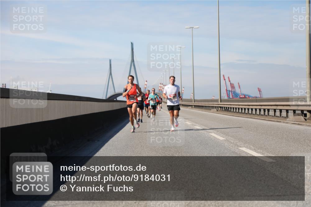 03.10.2025 - Köhlbrandbrückenlauf Yannick Fuchs http://msf.ph/oto/9184031 03.10.2025 11:39:03 Position 3  meine-sportfotos.de