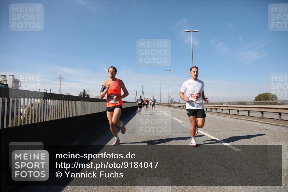 03.10.2025 - Köhlbrandbrückenlauf Yannick Fuchs http://msf.ph/oto/9184047 03.10.2025 11:39:06 Position 3  meine-sportfotos.de