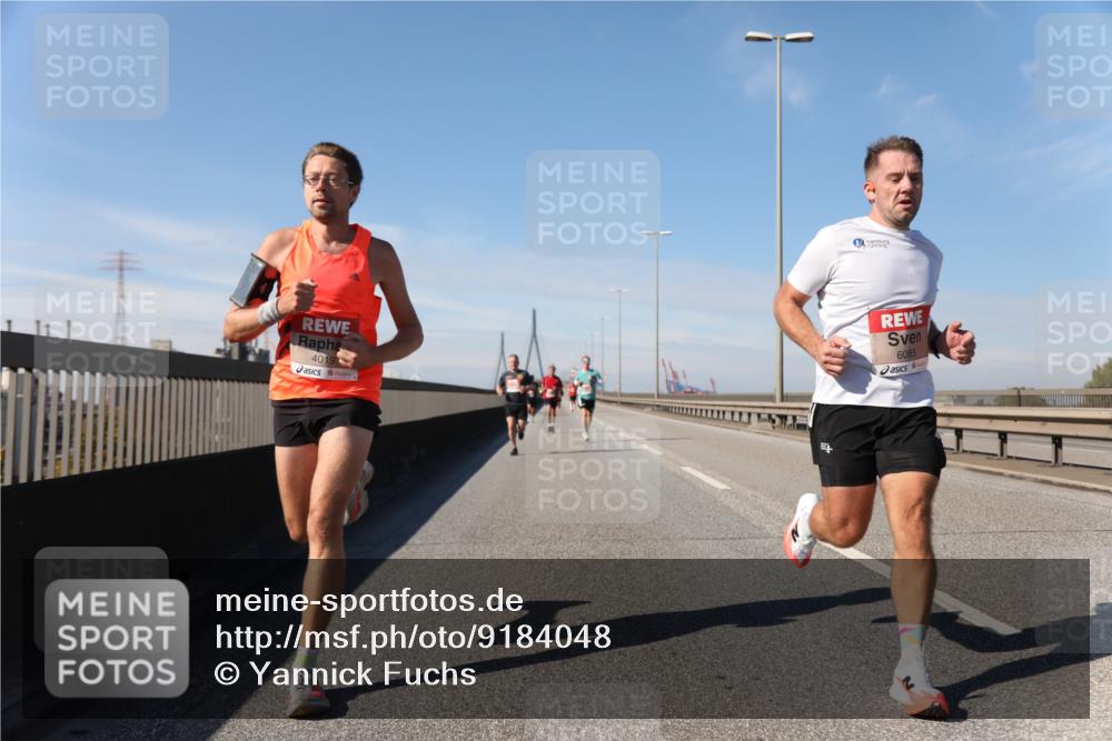 03.10.2025 - Köhlbrandbrückenlauf Yannick Fuchs http://msf.ph/oto/9184048 03.10.2025 11:39:07 Position 3 4019, 6085 meine-sportfotos.de