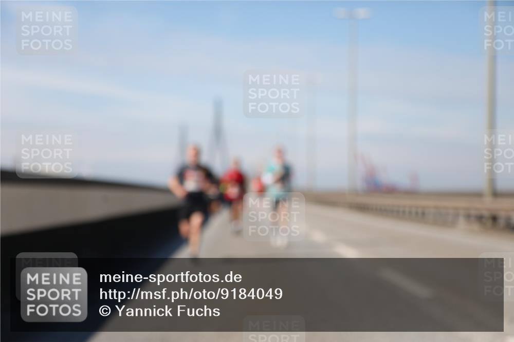 03.10.2025 - Köhlbrandbrückenlauf Yannick Fuchs http://msf.ph/oto/9184049 03.10.2025 11:39:07 Position 3  meine-sportfotos.de