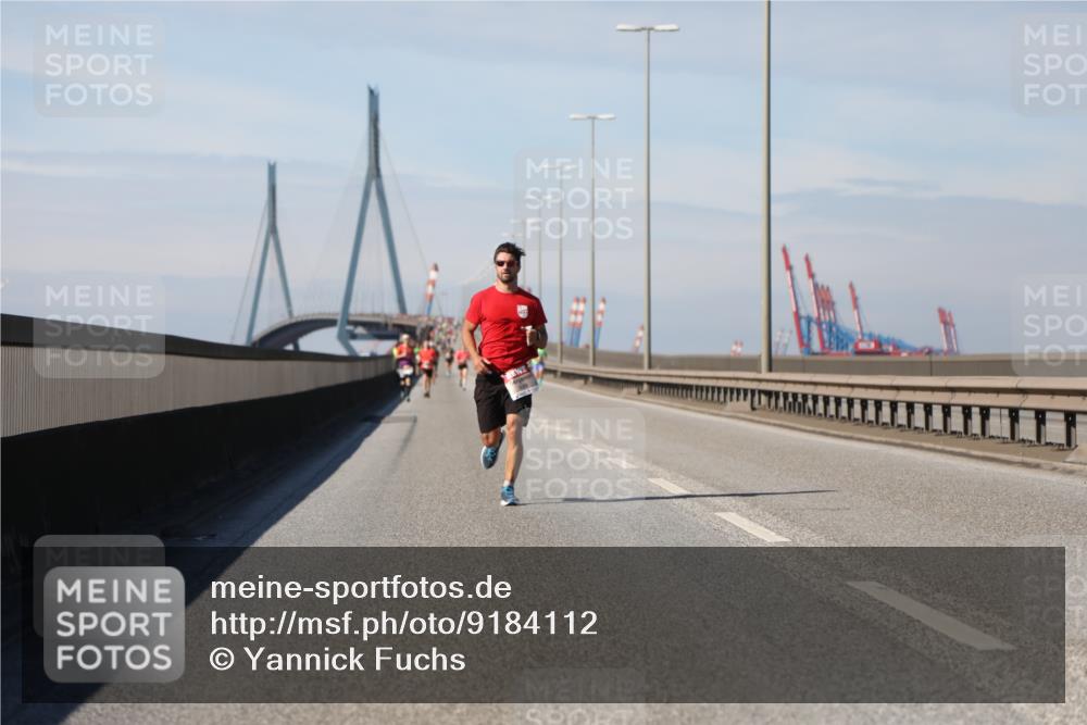 03.10.2025 - Köhlbrandbrückenlauf Yannick Fuchs http://msf.ph/oto/9184112 03.10.2025 11:39:22 Position 3  meine-sportfotos.de