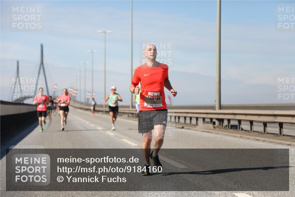 03.10.2025 - Köhlbrandbrückenlauf Yannick Fuchs http://msf.ph/oto/9184160 03.10.2025 11:39:43 Position 3 5765 meine-sportfotos.de