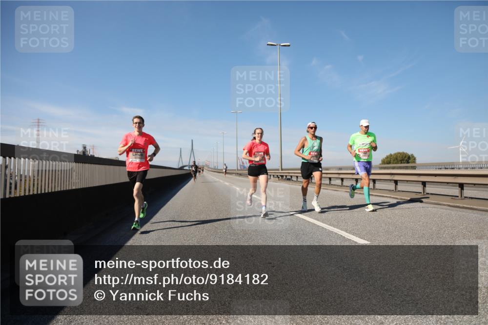 03.10.2025 - Köhlbrandbrückenlauf Yannick Fuchs http://msf.ph/oto/9184182 03.10.2025 11:39:47 Position 3  meine-sportfotos.de