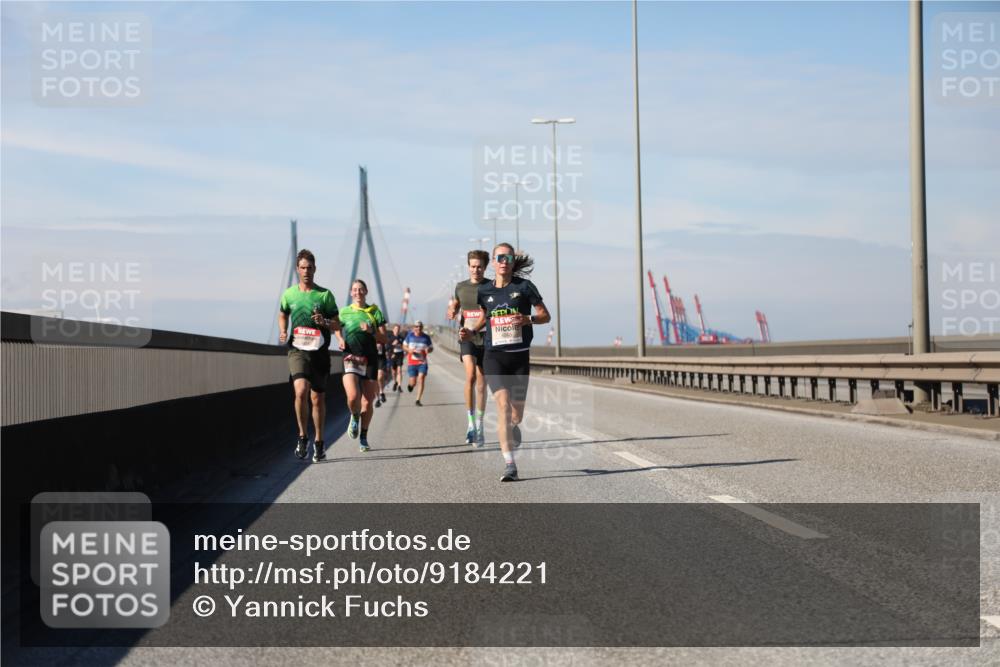 03.10.2025 - Köhlbrandbrückenlauf Yannick Fuchs http://msf.ph/oto/9184221 03.10.2025 11:39:57 Position 3  meine-sportfotos.de