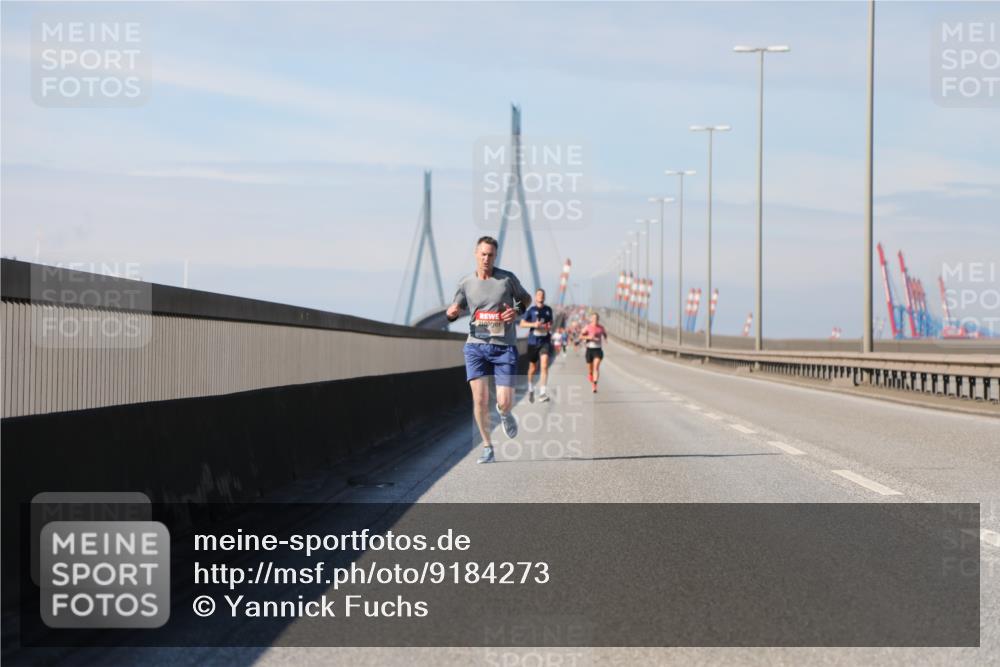 03.10.2025 - Köhlbrandbrückenlauf Yannick Fuchs http://msf.ph/oto/9184273 03.10.2025 11:40:10 Position 3  meine-sportfotos.de