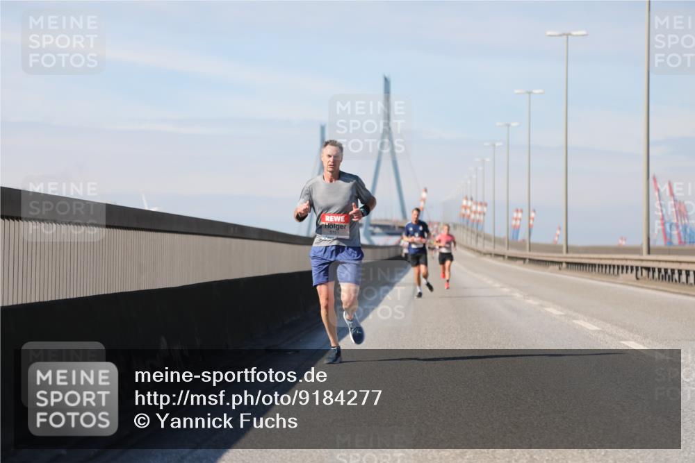 03.10.2025 - Köhlbrandbrückenlauf Yannick Fuchs http://msf.ph/oto/9184277 03.10.2025 11:40:11 Position 3 6151 meine-sportfotos.de