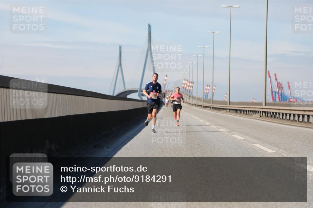03.10.2025 - Köhlbrandbrückenlauf Yannick Fuchs http://msf.ph/oto/9184291 03.10.2025 11:40:15 Position 3  meine-sportfotos.de