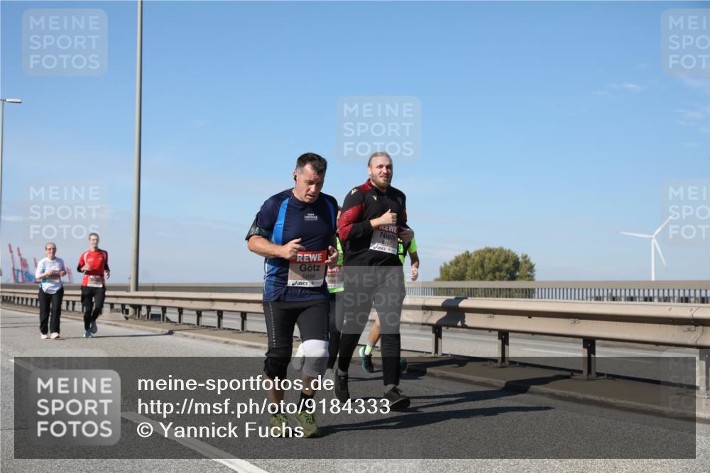 03.10.2025 - Köhlbrandbrückenlauf Yannick Fuchs http://msf.ph/oto/9184333 03.10.2025 12:01:54 Position 3 5986 meine-sportfotos.de