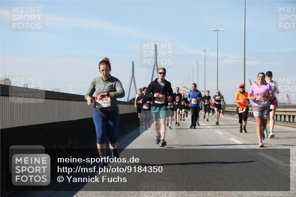 03.10.2025 - Köhlbrandbrückenlauf Yannick Fuchs http://msf.ph/oto/9184350 03.10.2025 12:01:56 Position 3 5114 meine-sportfotos.de