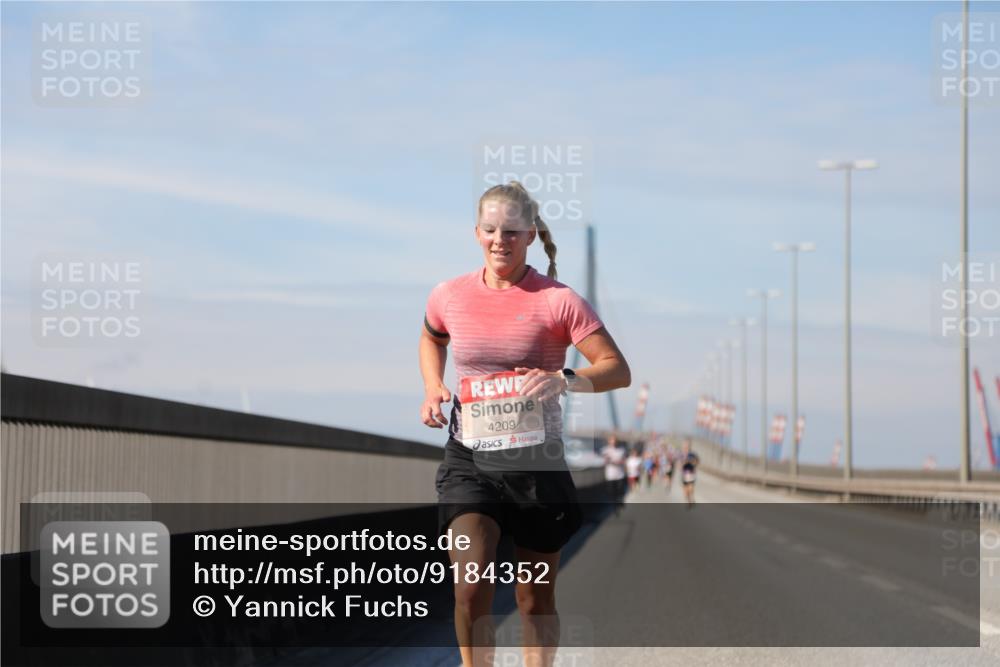 03.10.2025 - Köhlbrandbrückenlauf Yannick Fuchs http://msf.ph/oto/9184352 03.10.2025 11:40:22 Position 3 4209 meine-sportfotos.de