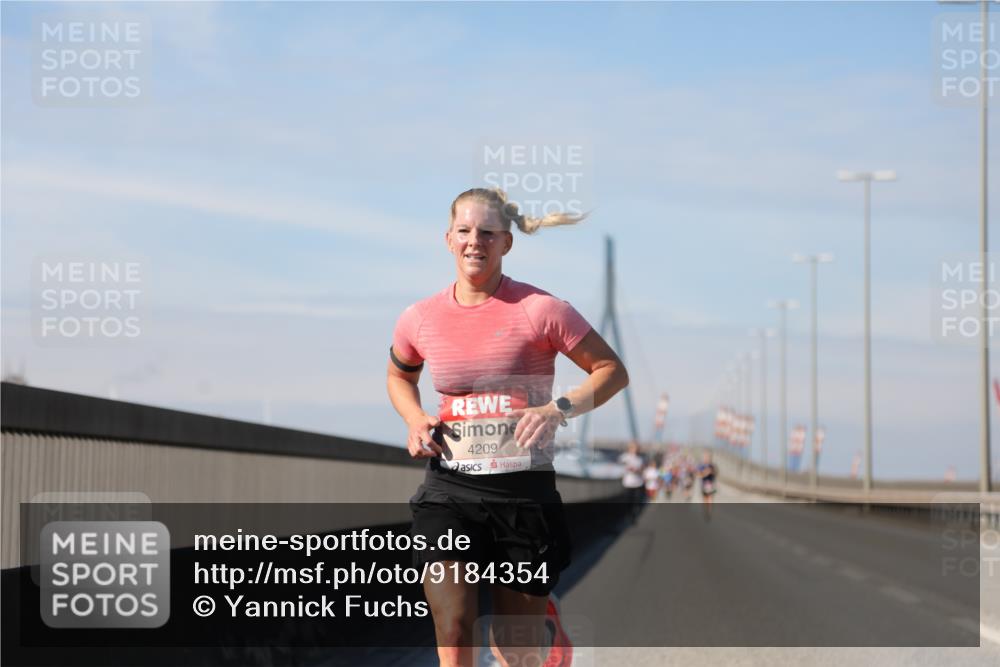 03.10.2025 - Köhlbrandbrückenlauf Yannick Fuchs http://msf.ph/oto/9184354 03.10.2025 11:40:22 Position 3 4209 meine-sportfotos.de