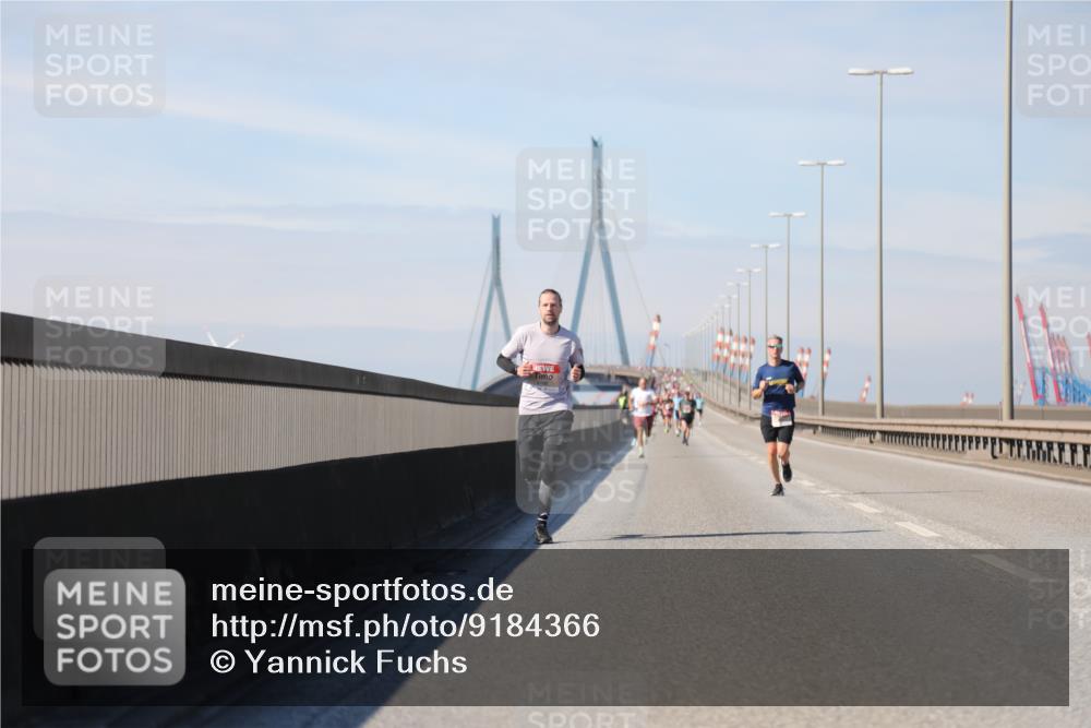 03.10.2025 - Köhlbrandbrückenlauf Yannick Fuchs http://msf.ph/oto/9184366 03.10.2025 11:40:32 Position 3  meine-sportfotos.de