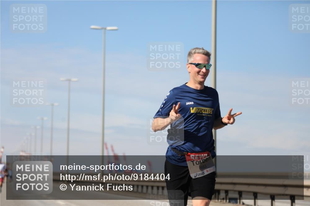 03.10.2025 - Köhlbrandbrückenlauf Yannick Fuchs http://msf.ph/oto/9184404 03.10.2025 11:40:39 Position 3 6683 meine-sportfotos.de