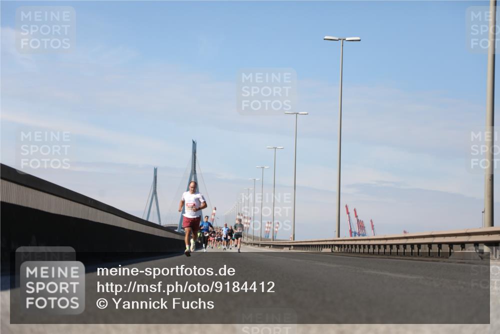 03.10.2025 - Köhlbrandbrückenlauf Yannick Fuchs http://msf.ph/oto/9184412 03.10.2025 11:40:43 Position 3  meine-sportfotos.de