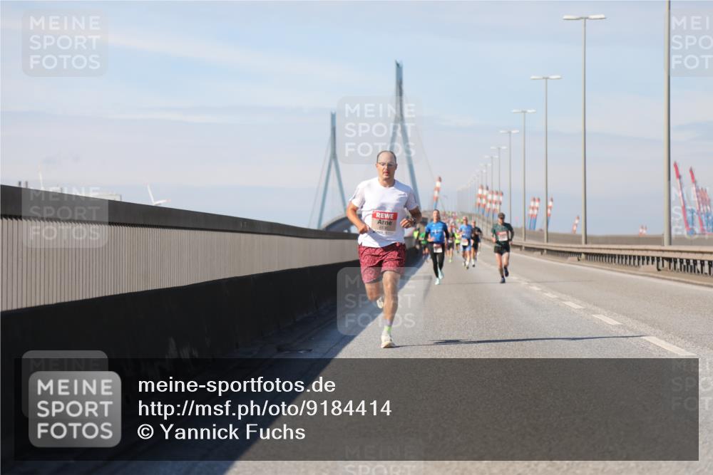 03.10.2025 - Köhlbrandbrückenlauf Yannick Fuchs http://msf.ph/oto/9184414 03.10.2025 11:40:45 Position 3 6130 meine-sportfotos.de
