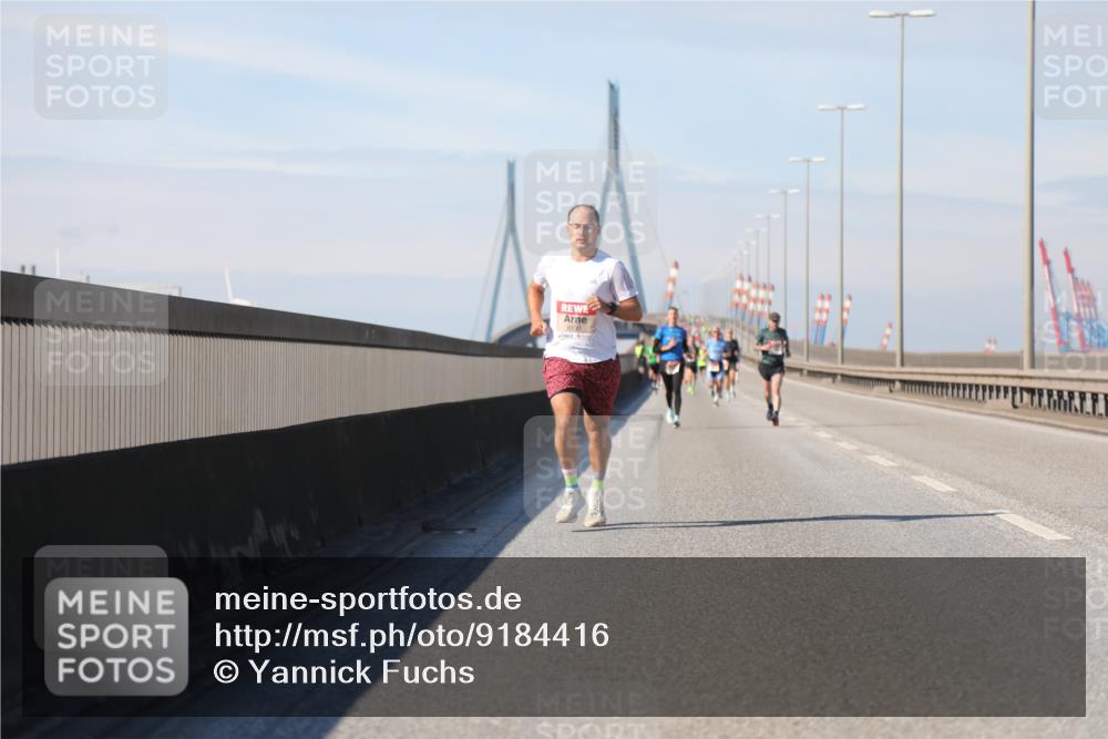 03.10.2025 - Köhlbrandbrückenlauf Yannick Fuchs http://msf.ph/oto/9184416 03.10.2025 11:40:45 Position 3 6130 meine-sportfotos.de