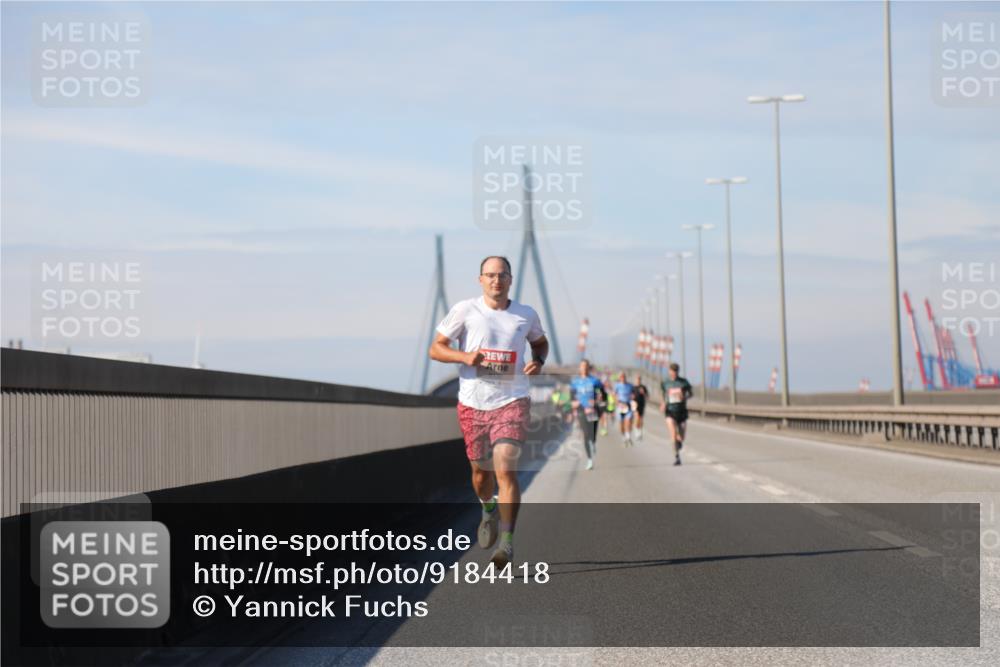 03.10.2025 - Köhlbrandbrückenlauf Yannick Fuchs http://msf.ph/oto/9184418 03.10.2025 11:40:46 Position 3  meine-sportfotos.de