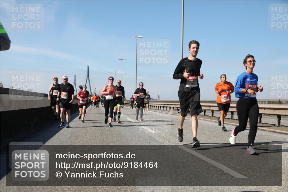 03.10.2025 - Köhlbrandbrückenlauf Yannick Fuchs http://msf.ph/oto/9184464 03.10.2025 12:02:08 Position 3  meine-sportfotos.de