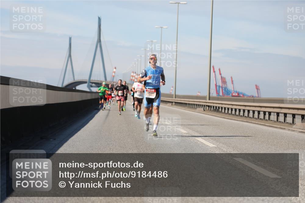 03.10.2025 - Köhlbrandbrückenlauf Yannick Fuchs http://msf.ph/oto/9184486 03.10.2025 11:40:58 Position 3  meine-sportfotos.de