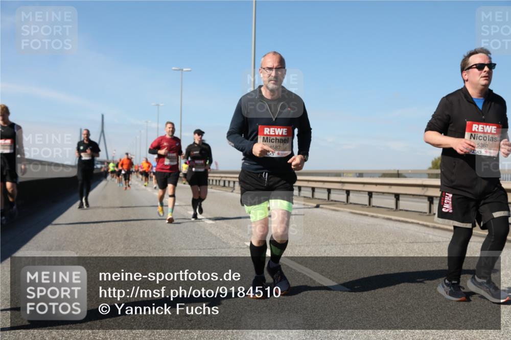 03.10.2025 - Köhlbrandbrückenlauf Yannick Fuchs http://msf.ph/oto/9184510 03.10.2025 12:02:13 Position 3 1587, 5361 meine-sportfotos.de