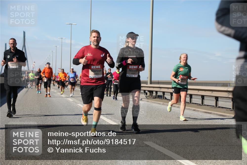 03.10.2025 - Köhlbrandbrückenlauf Yannick Fuchs http://msf.ph/oto/9184517 03.10.2025 12:02:13 Position 3 96, 6291, 5363, 4680 meine-sportfotos.de