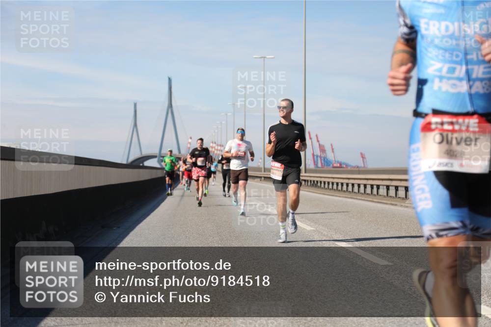 03.10.2025 - Köhlbrandbrückenlauf Yannick Fuchs http://msf.ph/oto/9184518 03.10.2025 11:41:02 Position 3 4028 meine-sportfotos.de