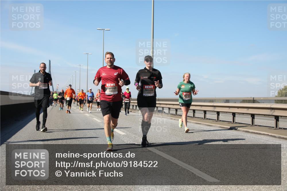 03.10.2025 - Köhlbrandbrückenlauf Yannick Fuchs http://msf.ph/oto/9184522 03.10.2025 12:02:14 Position 3 5363, 4680 meine-sportfotos.de
