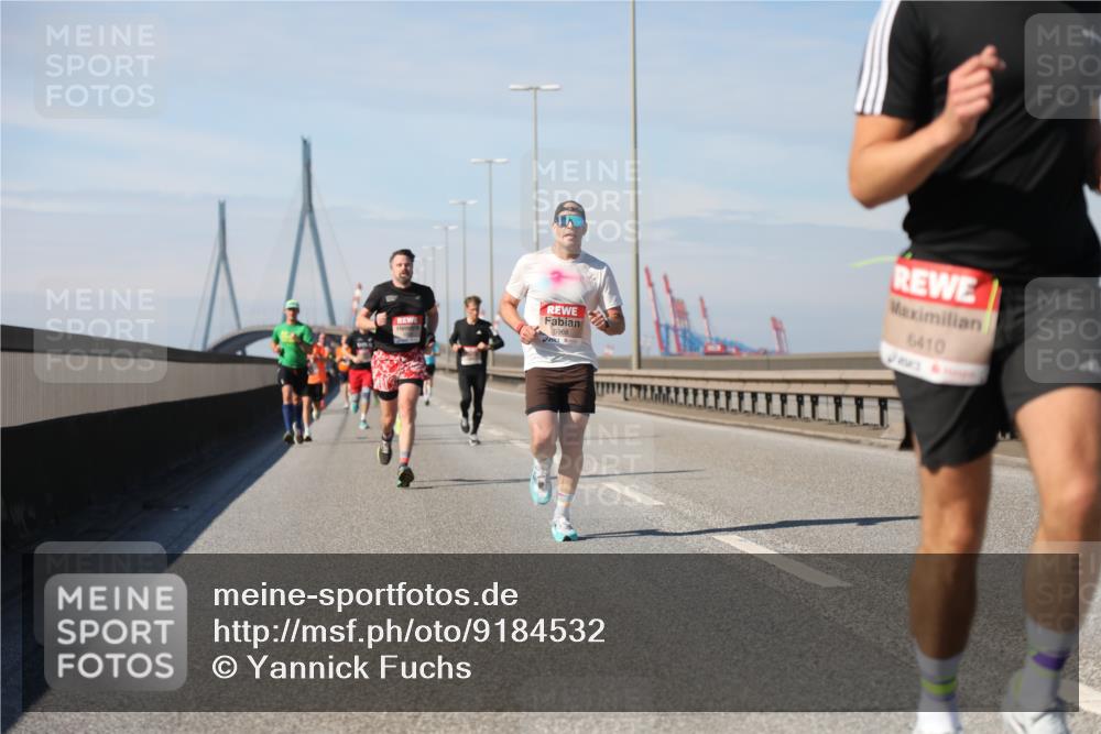 03.10.2025 - Köhlbrandbrückenlauf Yannick Fuchs http://msf.ph/oto/9184532 03.10.2025 11:41:04 Position 3 5966, 6410 meine-sportfotos.de