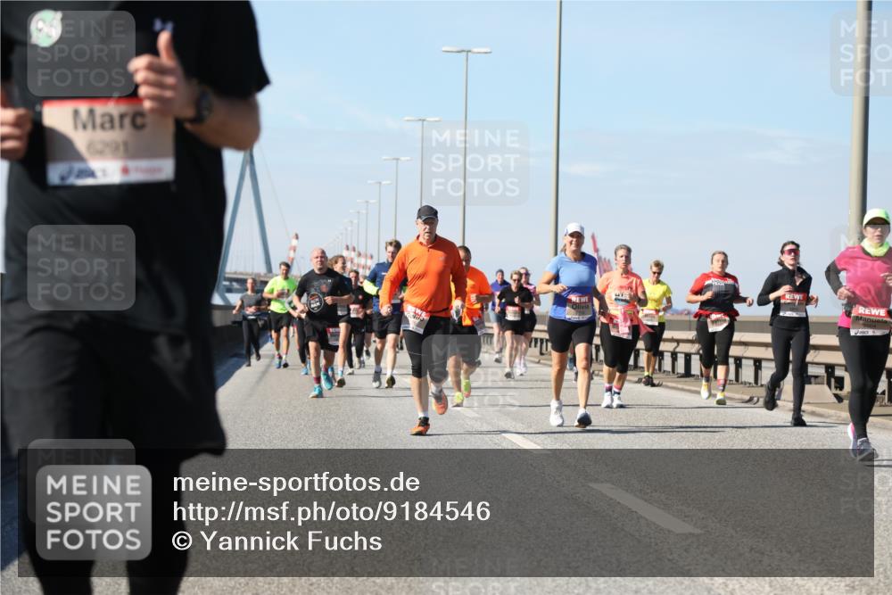 03.10.2025 - Köhlbrandbrückenlauf Yannick Fuchs http://msf.ph/oto/9184546 03.10.2025 12:02:16 Position 3 6291 meine-sportfotos.de