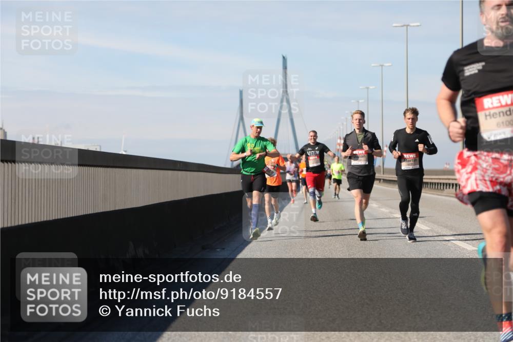 03.10.2025 - Köhlbrandbrückenlauf Yannick Fuchs http://msf.ph/oto/9184557 03.10.2025 11:41:07 Position 3 6100 meine-sportfotos.de