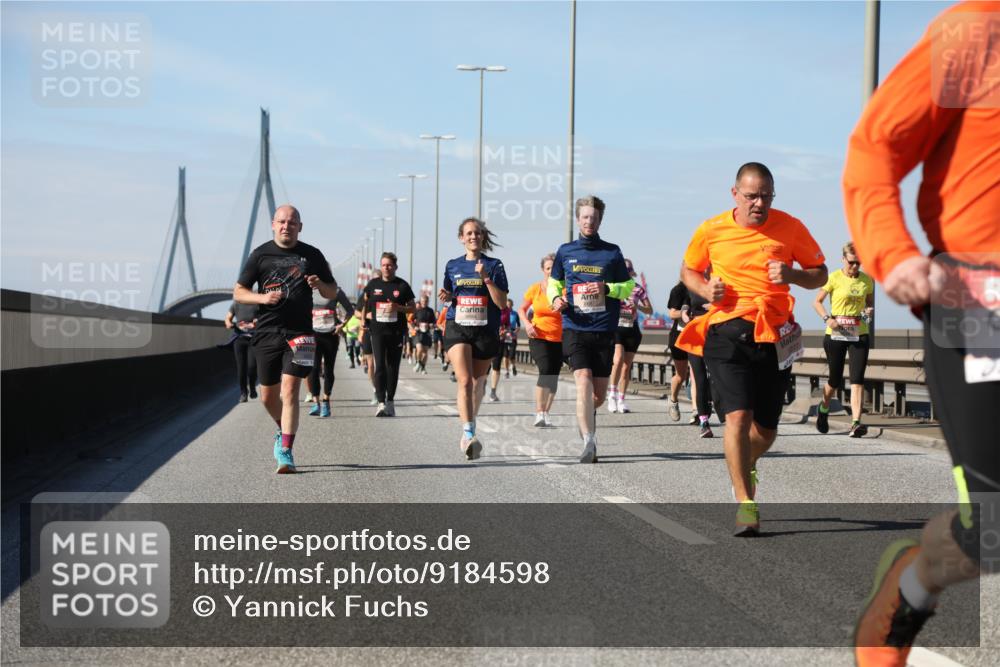 03.10.2025 - Köhlbrandbrückenlauf Yannick Fuchs http://msf.ph/oto/9184598 03.10.2025 12:02:21 Position 3 6684 meine-sportfotos.de