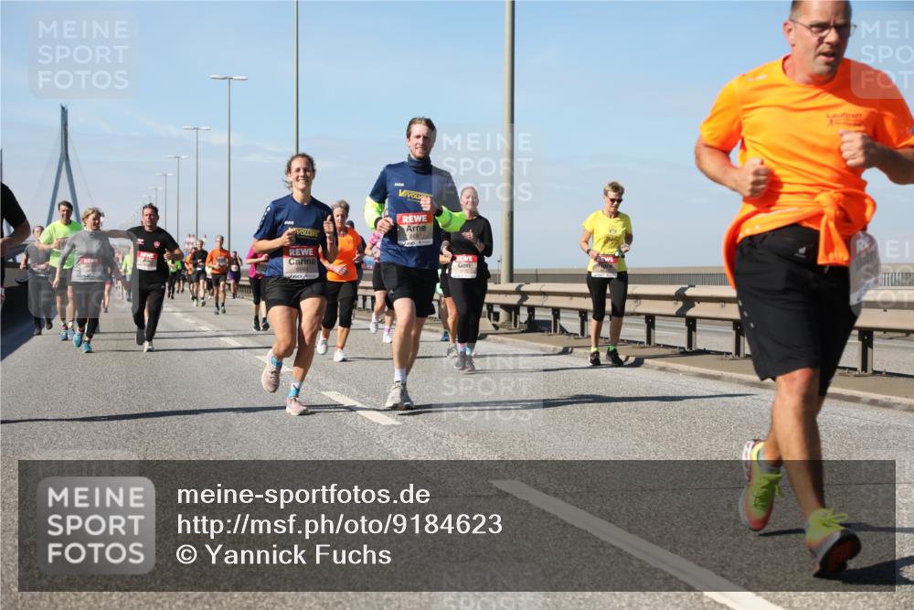 03.10.2025 - Köhlbrandbrückenlauf Yannick Fuchs http://msf.ph/oto/9184623 03.10.2025 12:02:23 Position 3 6684, 6277 meine-sportfotos.de