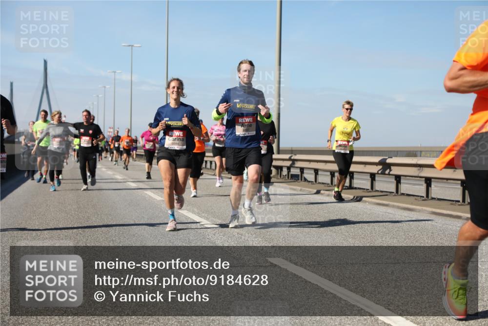 03.10.2025 - Köhlbrandbrückenlauf Yannick Fuchs http://msf.ph/oto/9184628 03.10.2025 12:02:23 Position 3  meine-sportfotos.de