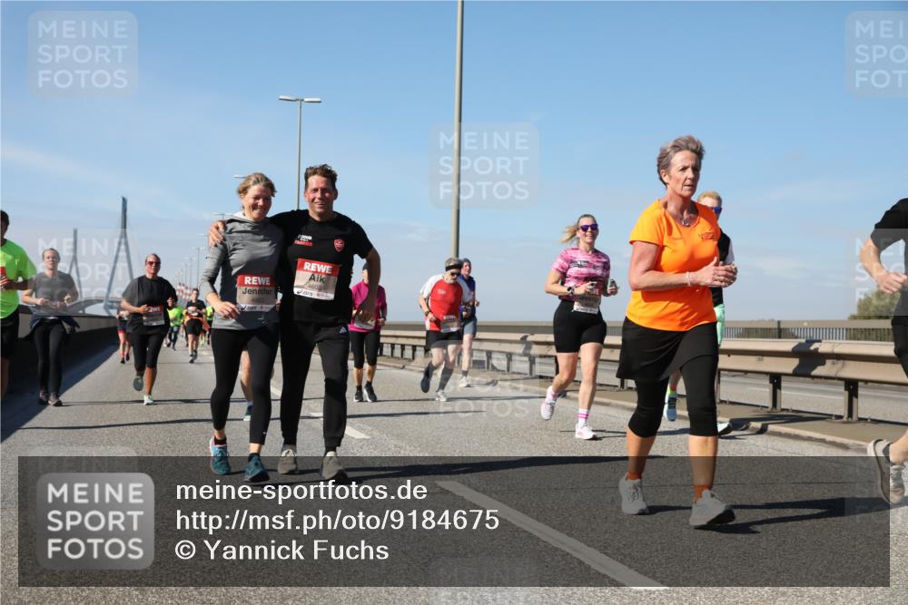 03.10.2025 - Köhlbrandbrückenlauf Yannick Fuchs http://msf.ph/oto/9184675 03.10.2025 12:02:28 Position 3 4603, 4602 meine-sportfotos.de