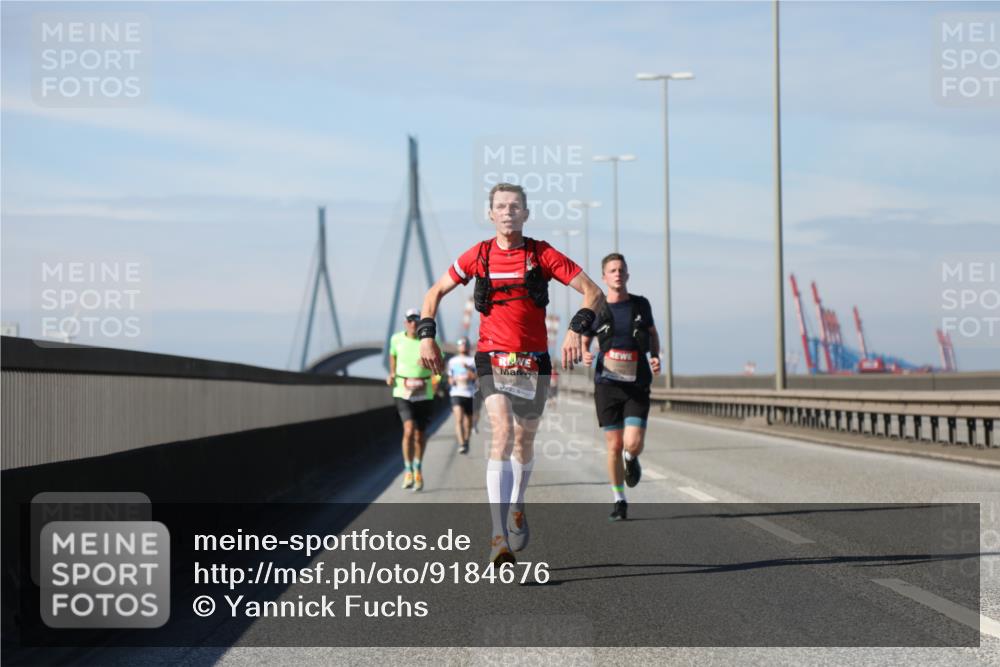 03.10.2025 - Köhlbrandbrückenlauf Yannick Fuchs http://msf.ph/oto/9184676 03.10.2025 11:41:22 Position 3  meine-sportfotos.de
