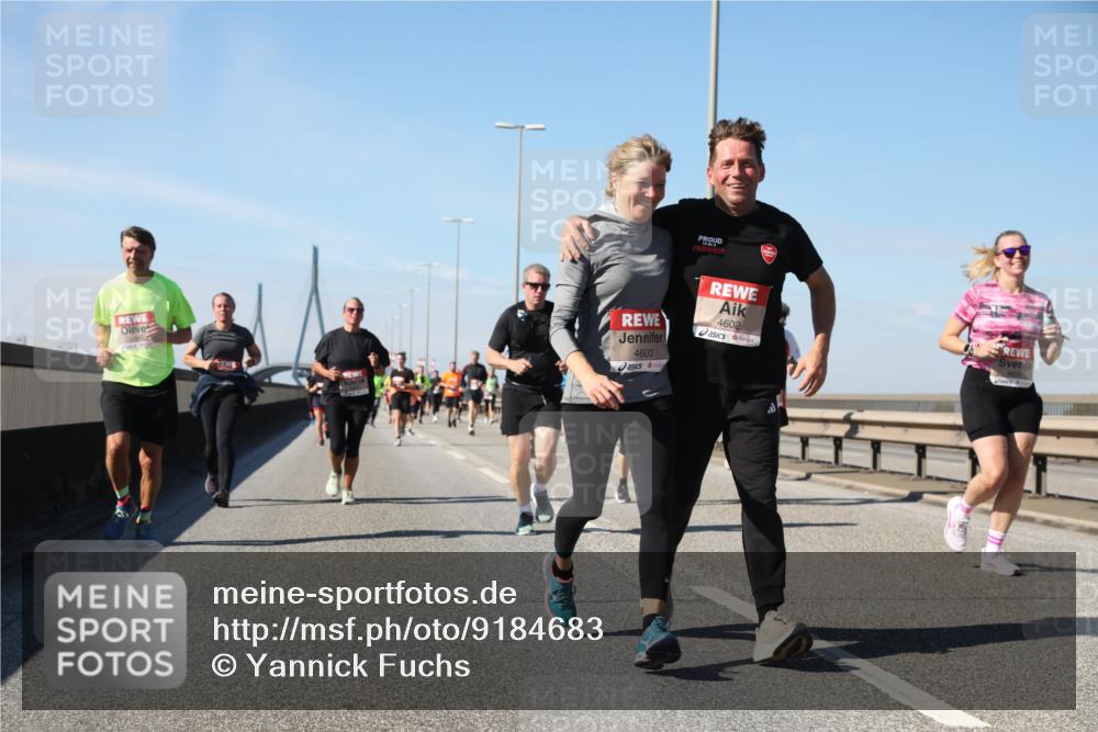 03.10.2025 - Köhlbrandbrückenlauf Yannick Fuchs http://msf.ph/oto/9184683 03.10.2025 12:02:29 Position 3 4603, 4602, 1423 meine-sportfotos.de