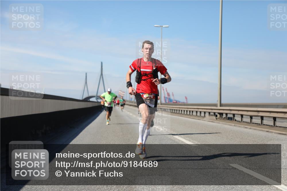 03.10.2025 - Köhlbrandbrückenlauf Yannick Fuchs http://msf.ph/oto/9184689 03.10.2025 11:41:23 Position 3  meine-sportfotos.de